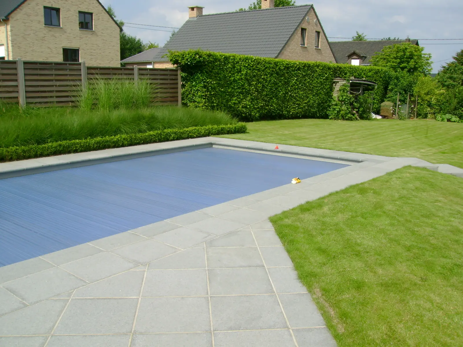 Zwembad aan het terras (foto 3 van 4)